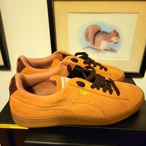Puma suede sneakers like new